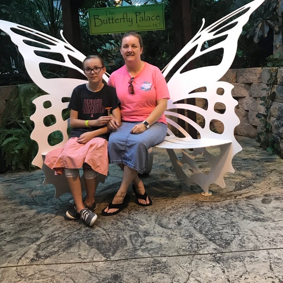 Meet your Posher, Sherri - Picture 1 of 1